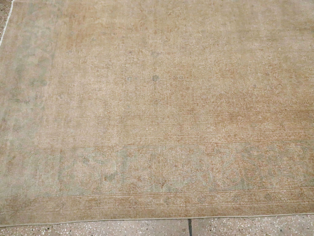 Antique Indian Lahore Carpet, No.22526 - Staging