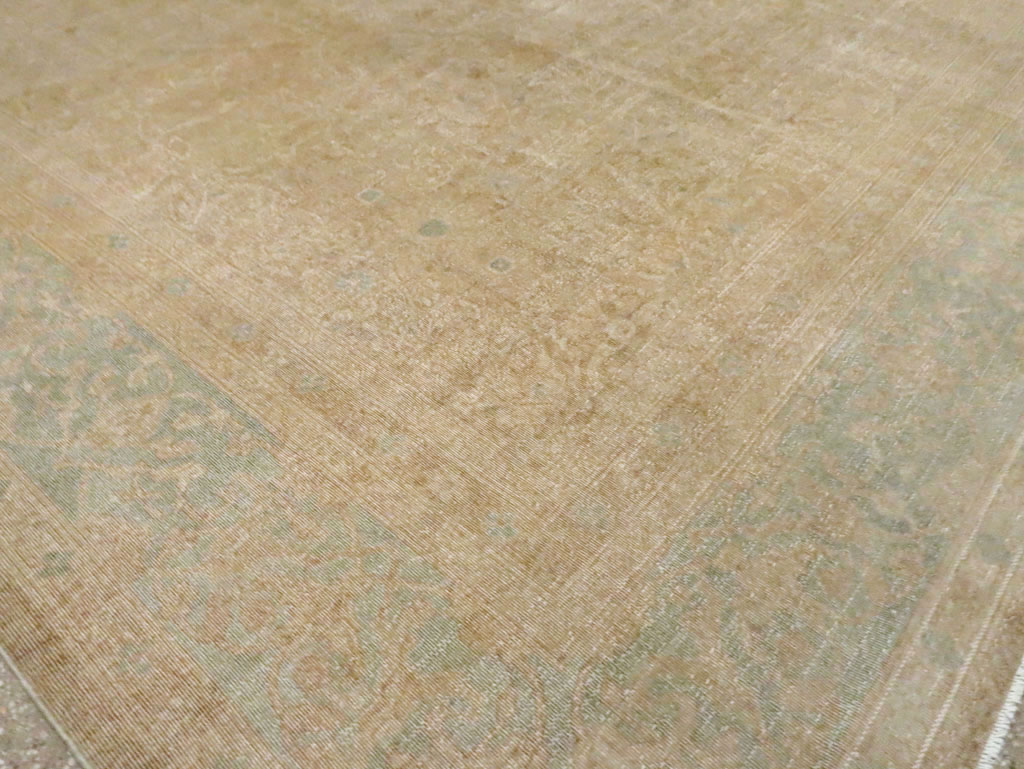 Antique Indian Lahore Carpet, No.22526 - Staging