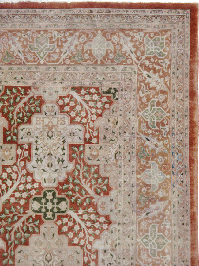 Vintage Persian Tabriz Carpet, No.22528 - Staging