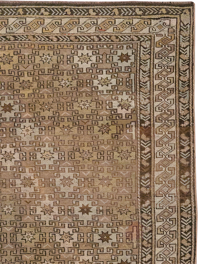 Antique Caucasian Shirvan Accent Rug, No.22558 - Staging
