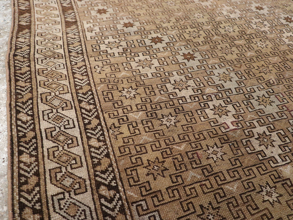 Antique Caucasian Shirvan Accent Rug, No.22558 - Staging