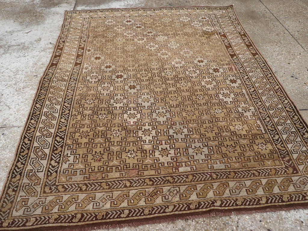 Antique Caucasian Shirvan Accent Rug, No.22558 - Staging