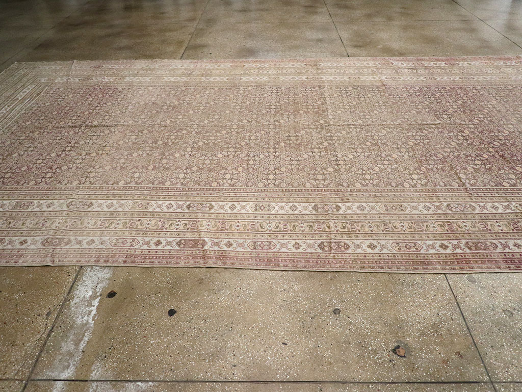 Antique Persian Dorokhsh Carpet, No.22559 - Staging