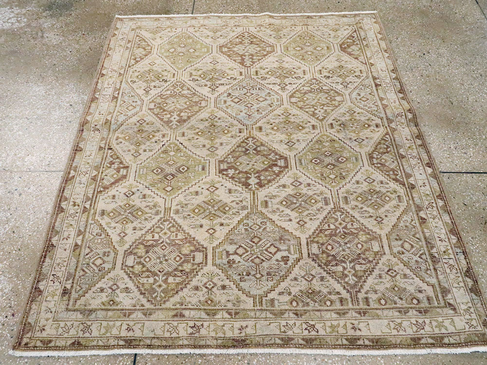 Vintage Persian Shiraz Sqaure Rug, No.22576 - Staging