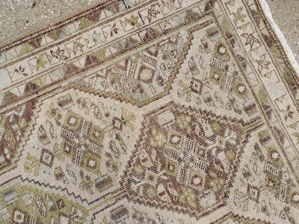 Vintage Persian Shiraz Sqaure Rug, No.22576 - Staging