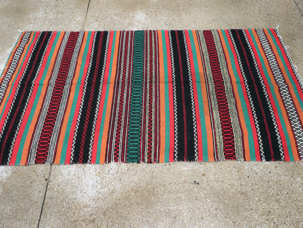 Vintage Mexican Kilim Blanket, No.22600 - Staging
