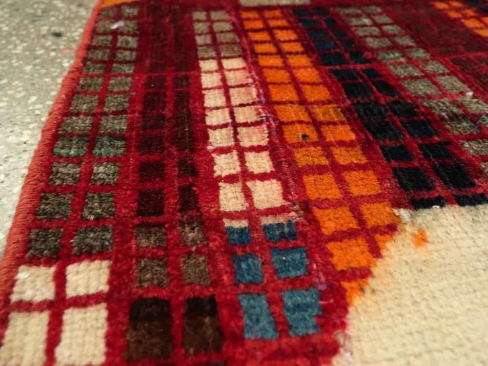 Vintage Persian Gabbeh Rug, No.22620 - Staging