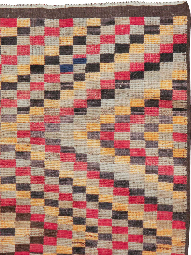 Vintage Turkish Anatolian Carpet, No.22644 - Staging