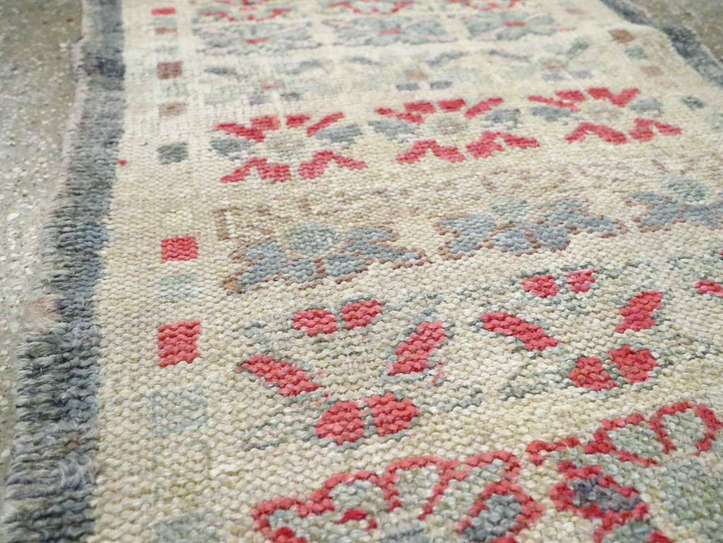 Vintage Turkish Anatolian Throw Rug, No.22649 - Staging