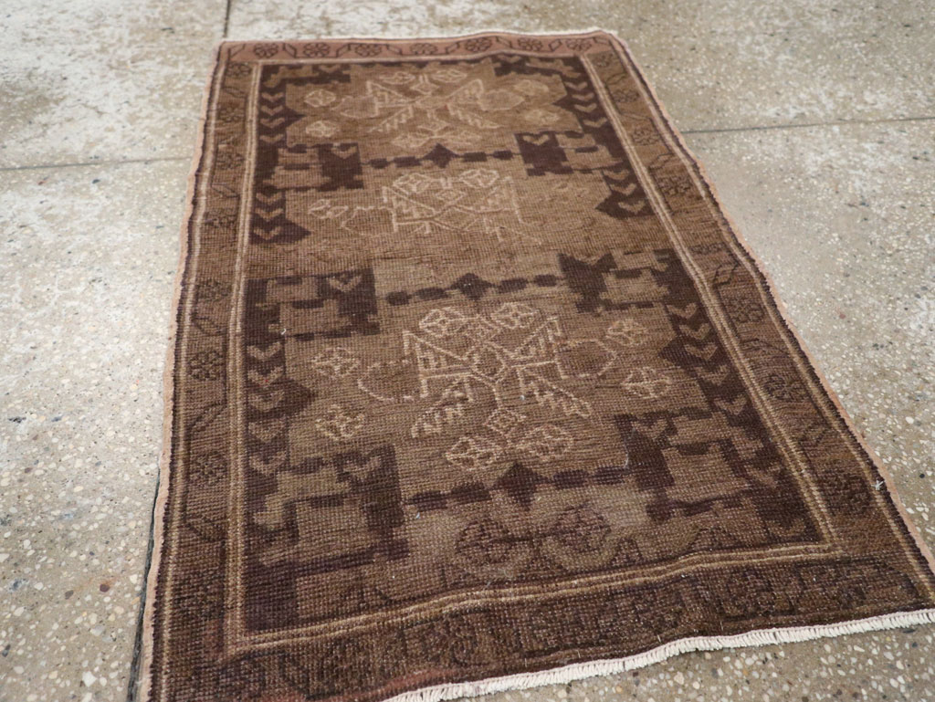 Vintage Persian Malayer Throw Rug, No.22672 - Staging