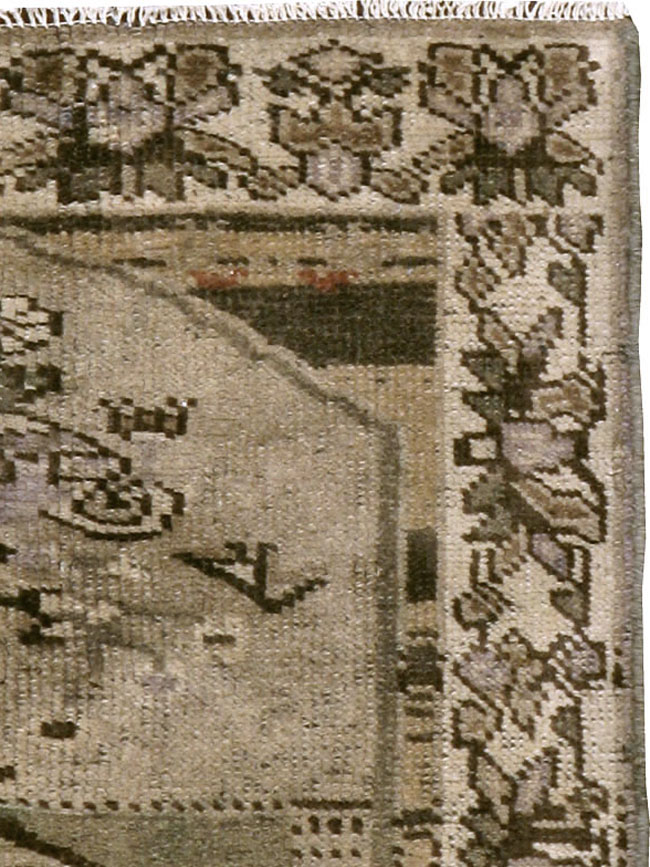 Vintage Persian Malayer Pictorial Rug, No.22676 - Staging