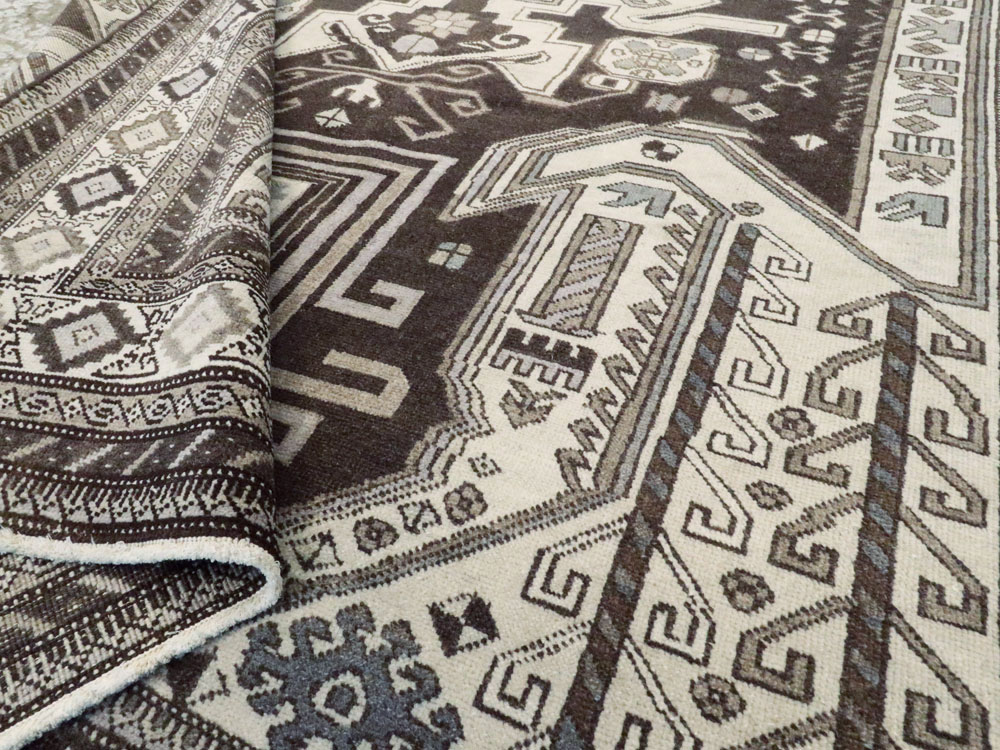 Vintage Afshar Rug, No.22689 - Staging