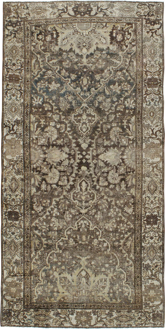 Antique Persian Bakhtiari Rug, No.22712 - Staging