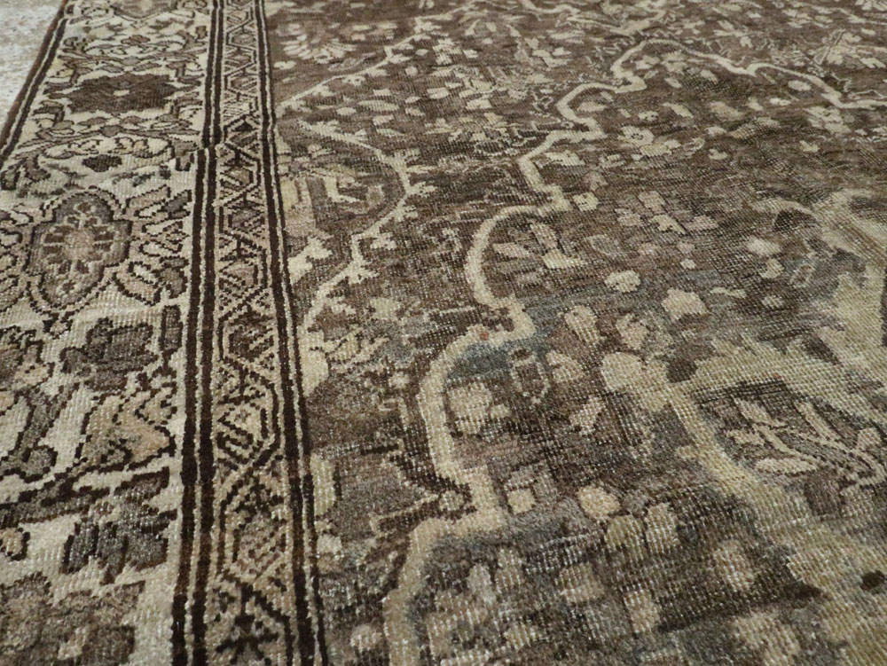 Antique Persian Bakhtiari Rug, No.22712 - Staging