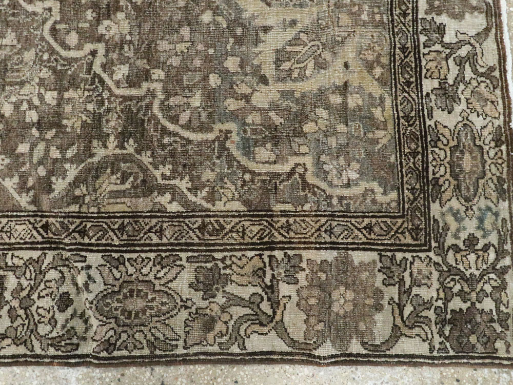 Antique Persian Bakhtiari Rug, No.22712 - Staging