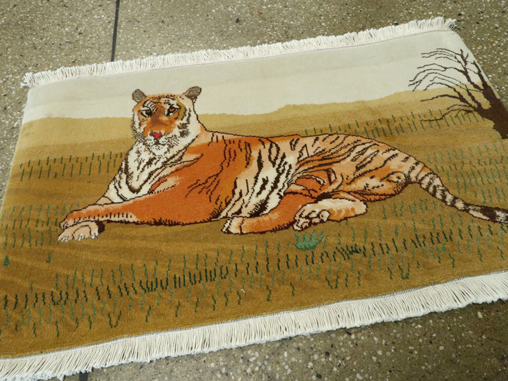 Vintage Persian Tabriz Pictorial Rug, No.22725 - Staging