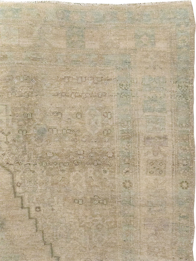 Vintage Persian Bidjar Accent Rug, No.22726 - Staging