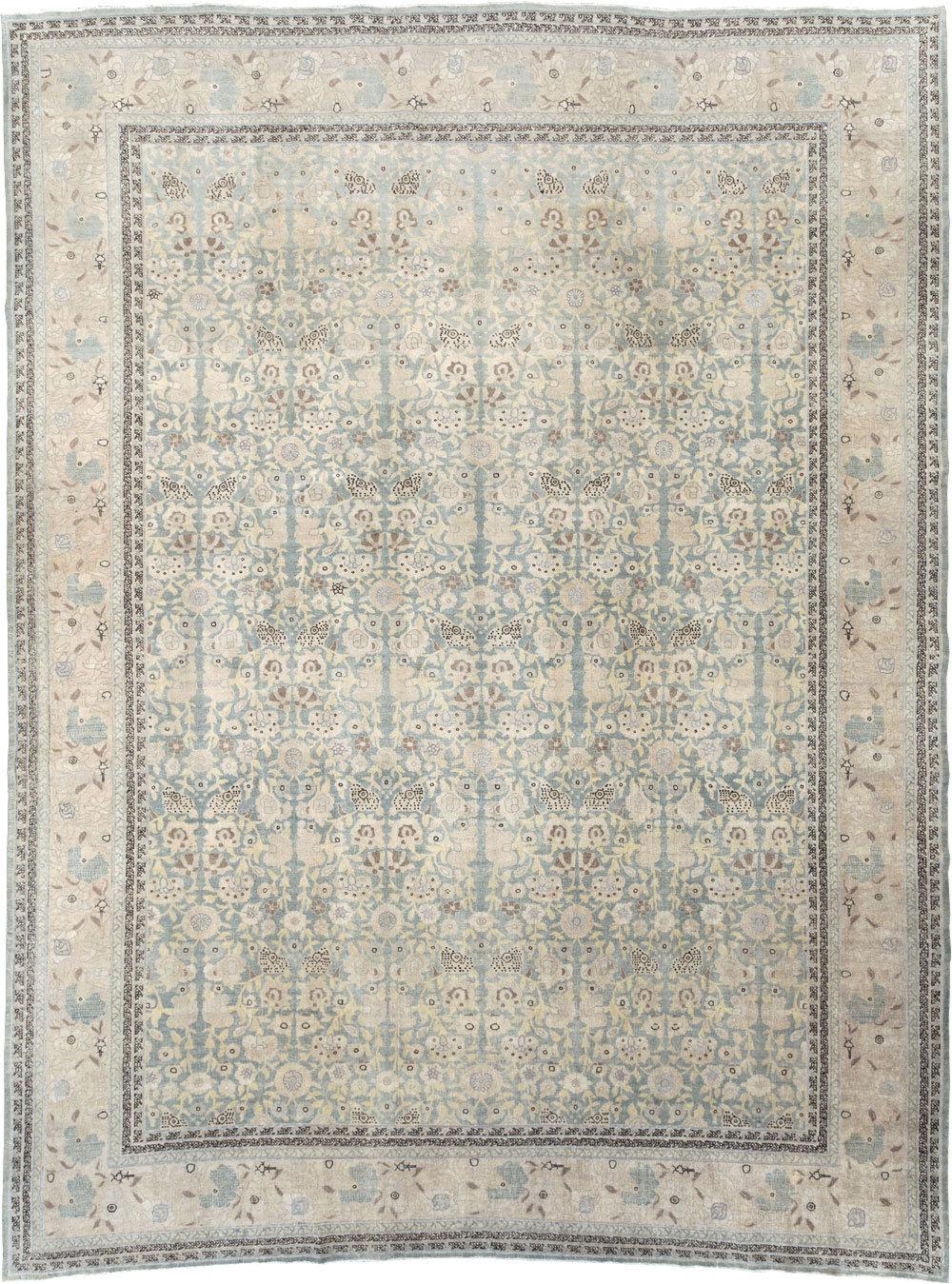 Antique Persian Tabriz Large Room Size Carpet, No.22760 - Staging