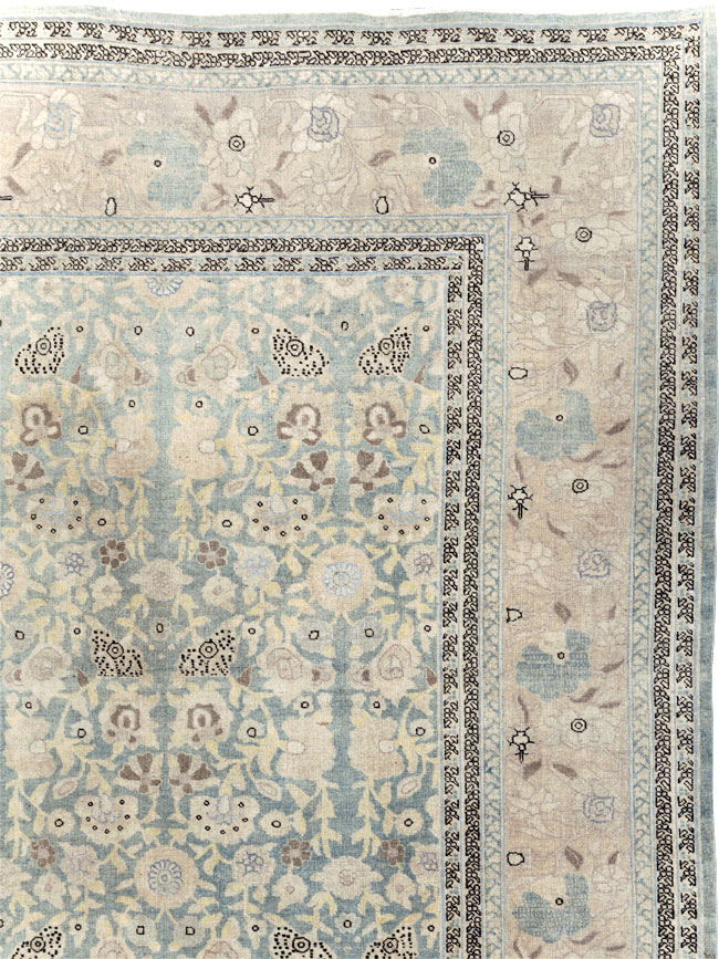 Antique Persian Tabriz Large Room Size Carpet, No.22760 - Staging