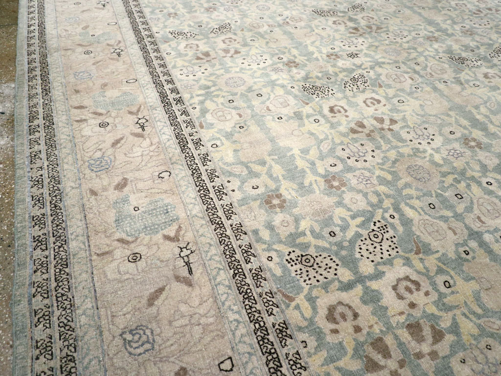 Antique Persian Tabriz Large Room Size Carpet, No.22760 - Staging