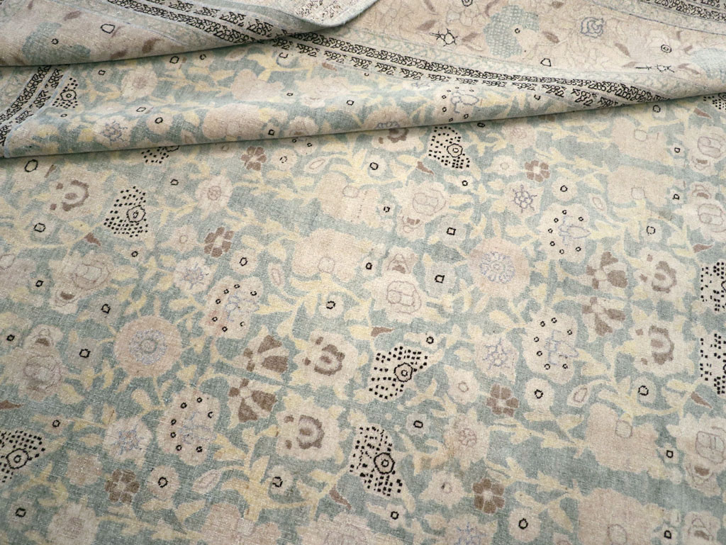 Antique Persian Tabriz Large Room Size Carpet, No.22760 - Staging