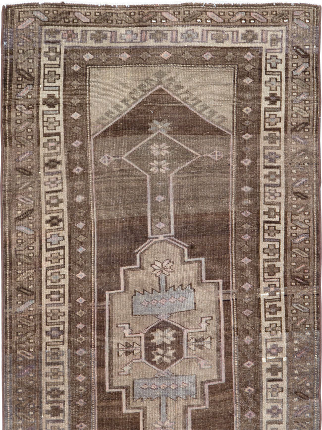 Vintage Persian Serab Runner, No.22776 - Staging