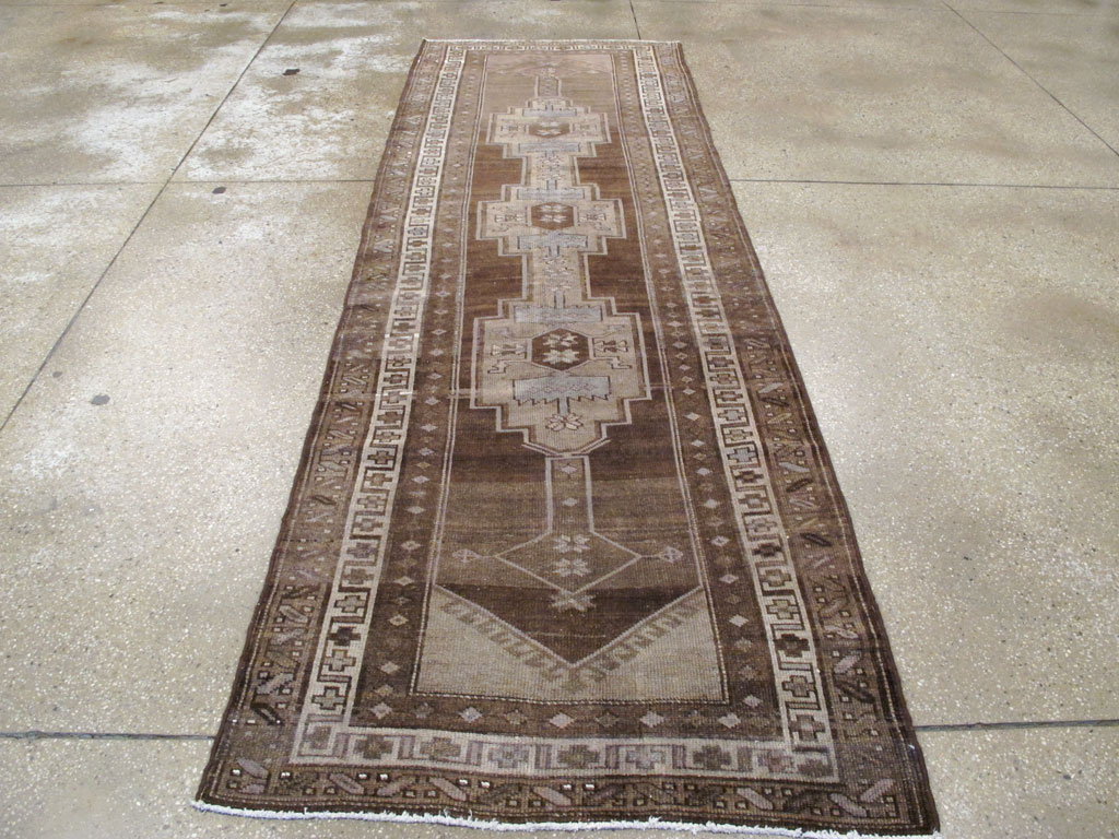 Vintage Persian Serab Runner, No.22776 - Staging