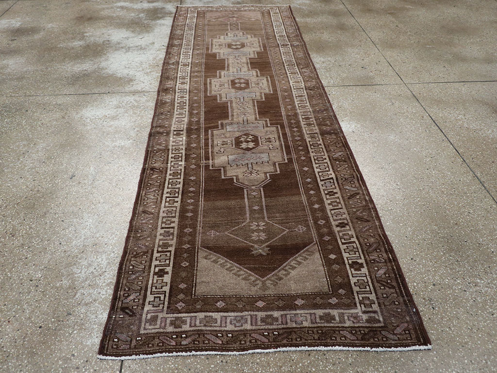 Vintage Persian Serab Runner, No.22776 - Staging