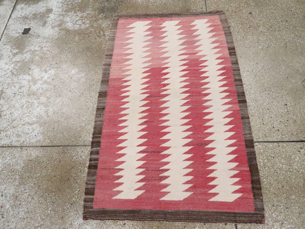 Vintage American Navajo Rug, No.22787 - Staging