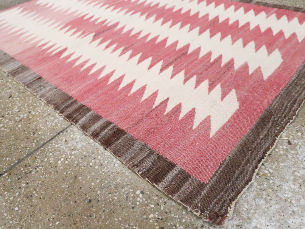 Vintage American Navajo Rug, No.22787 - Staging