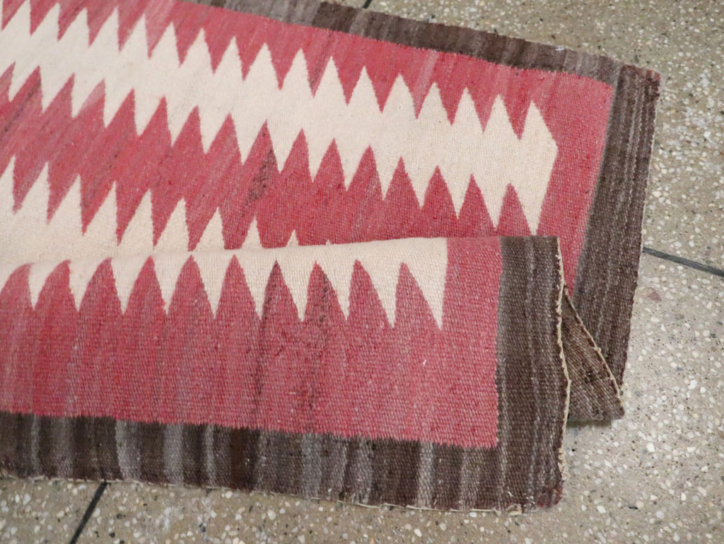 Vintage American Navajo Rug, No.22787 - Staging
