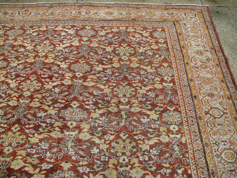 Antiuqe Persian Mahal Carpet, No.22794 - Staging