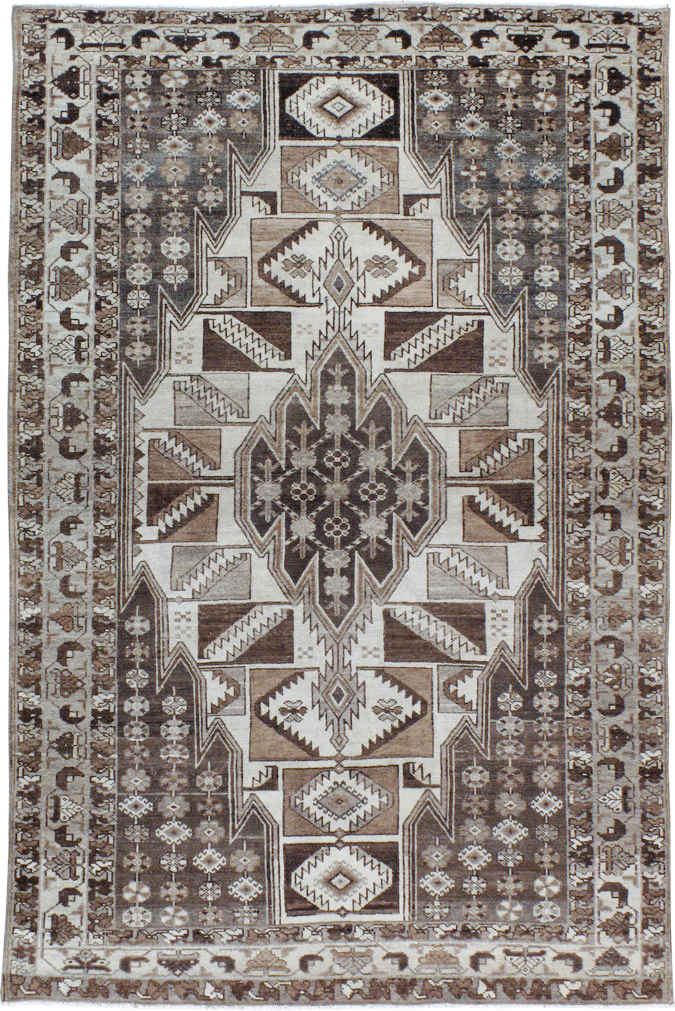 Antique Persian Malayer Rug, No.22831 - Staging