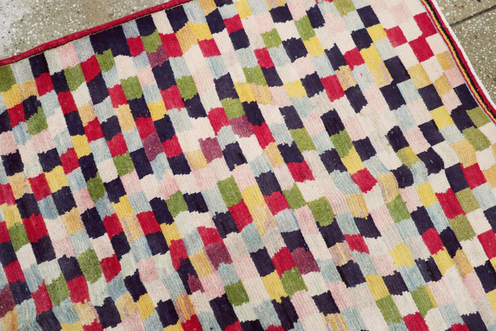 Vintage Persian Kashan Modernist Carpet, No.22839 - Staging