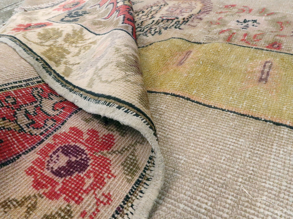 Antique Turkish Sivas Pictorial Rug, No.22858 - Staging