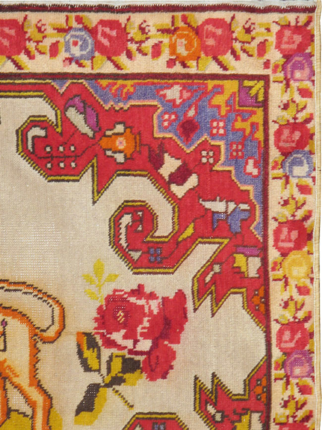 Antique Turkish Sivas Pictorial Rug, No.22859 - Staging