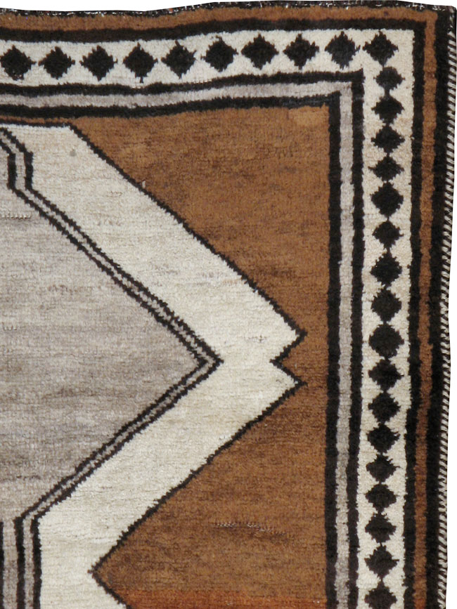 Vintage Persian Gabbeh Rug, No.22892 - Staging