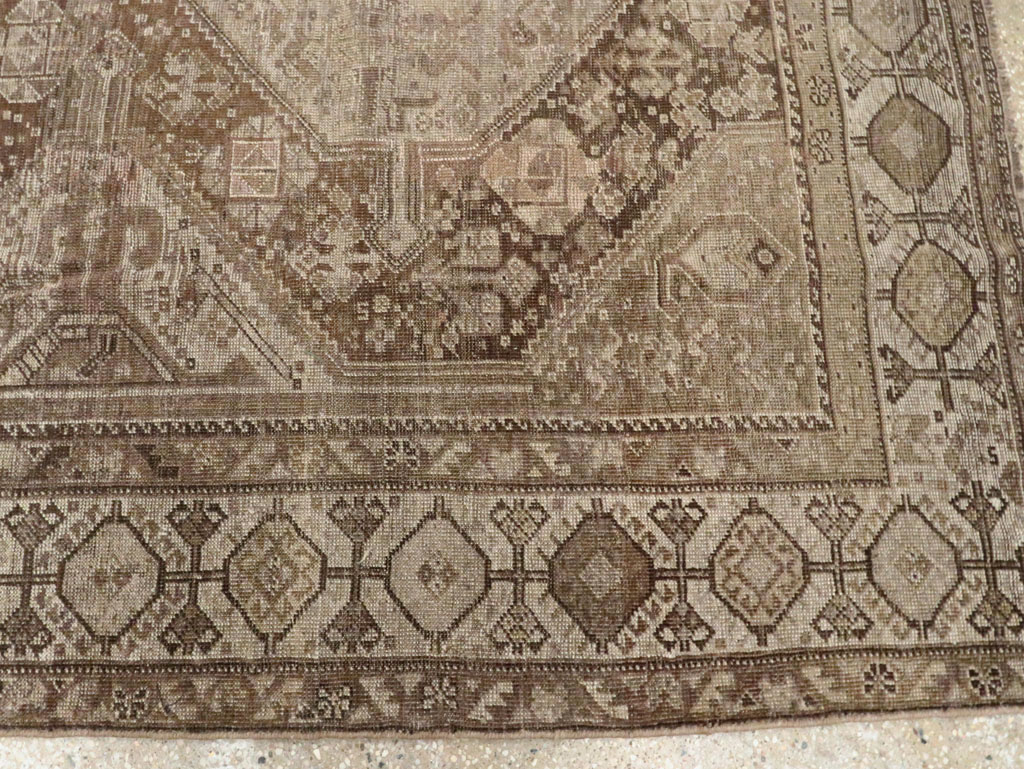 Vintage Persian Shiraz Carpet, No.22895 - Staging