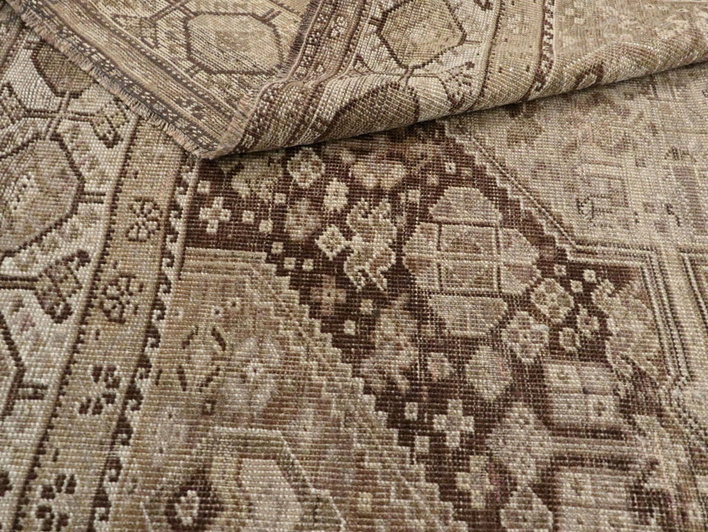 Vintage Persian Shiraz Carpet, No.22895 - Staging