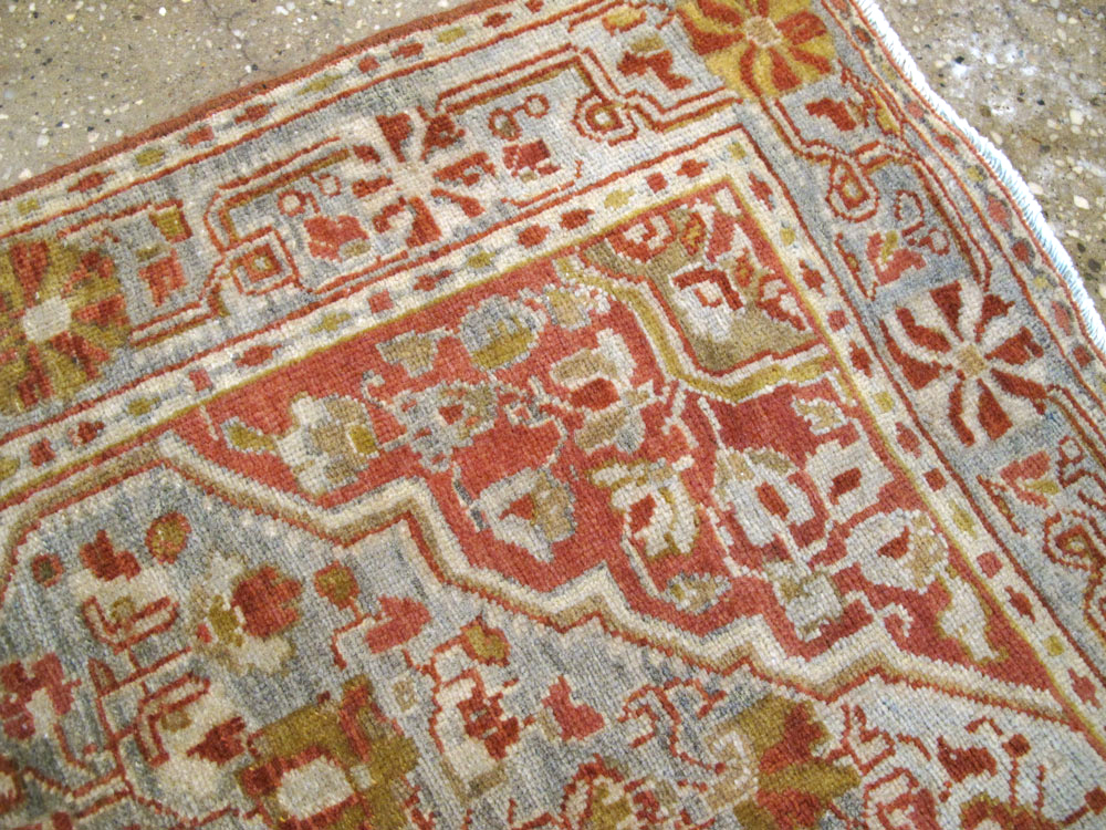 Antique Persian Sarouk Fereghan Throw Rug, No.22904 - Staging