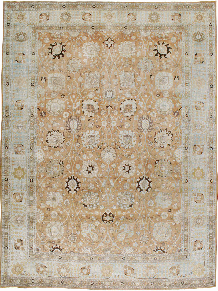 Antique Persian Tabriz Carpet, No.22919 - Staging
