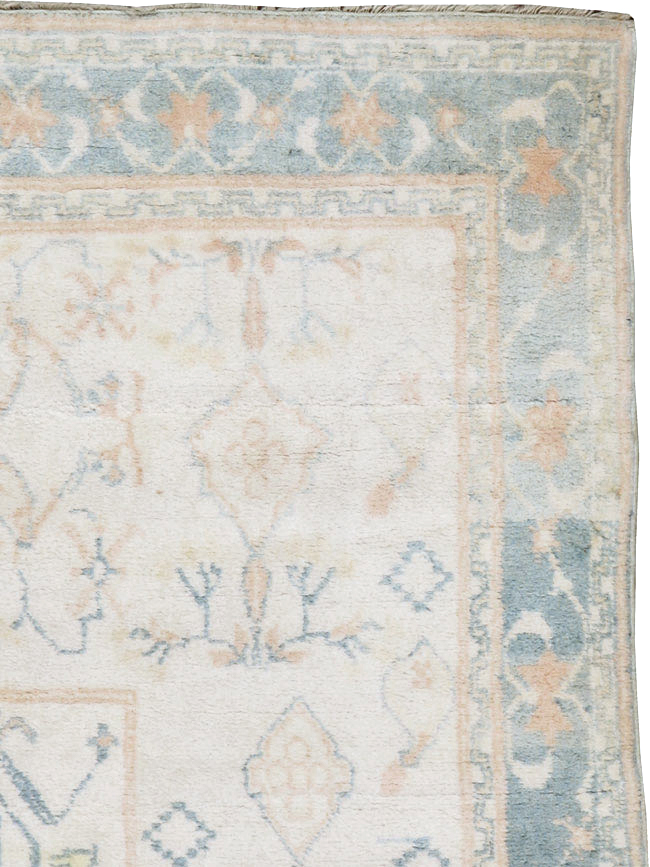 Vintage Indian Cotton Agra Rug, No.22931 - Staging