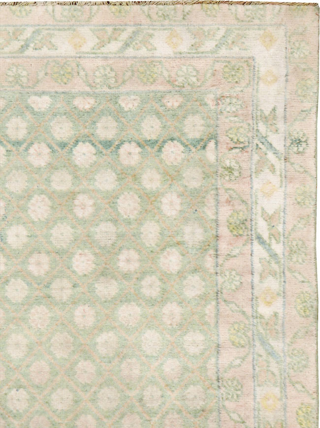 Vintage Indian Cotton Agra Rug, No.22942 - Staging