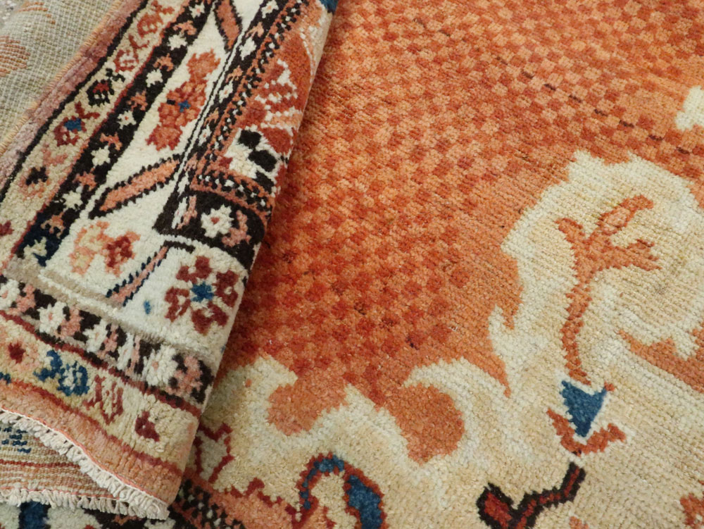 Vintage Persian Mahal Rug, No.22946 - Staging