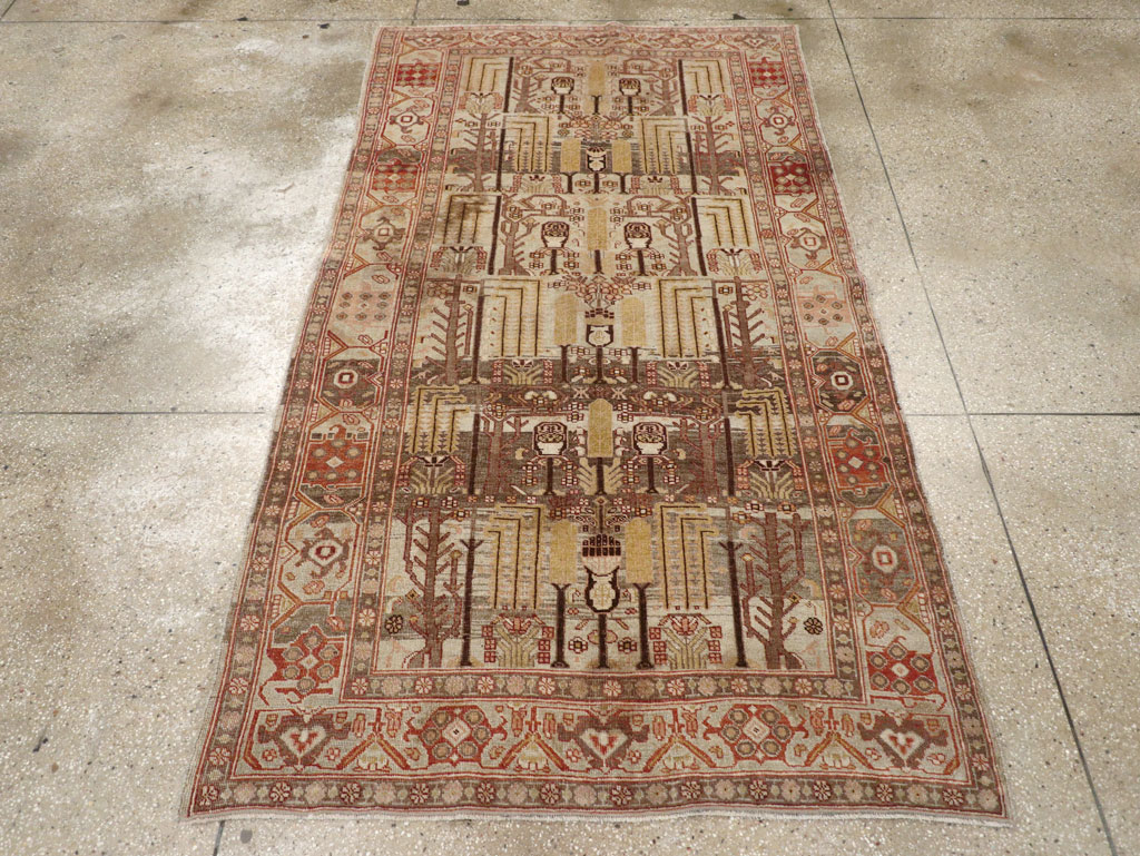 Antique Persian Bidjar Rug, No.22962 - Staging