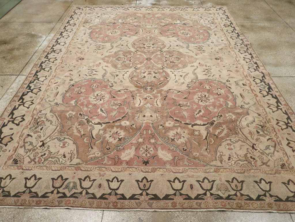 Vintage Indian Lahore Room Size Carpet, No.22965 - Staging