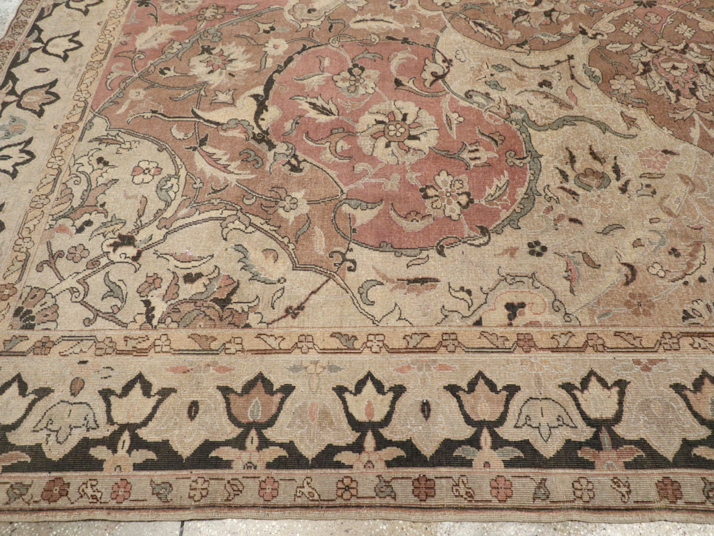 Vintage Indian Lahore Room Size Carpet, No.22965 - Staging