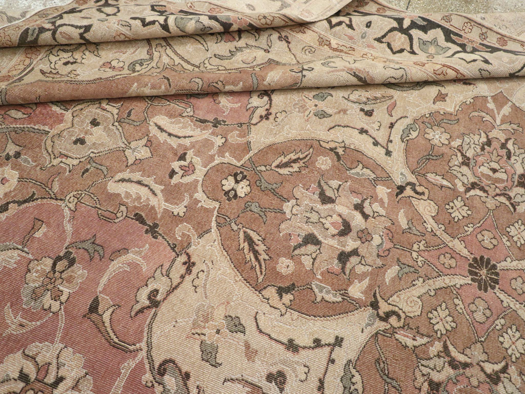 Vintage Indian Lahore Room Size Carpet, No.22965 - Staging