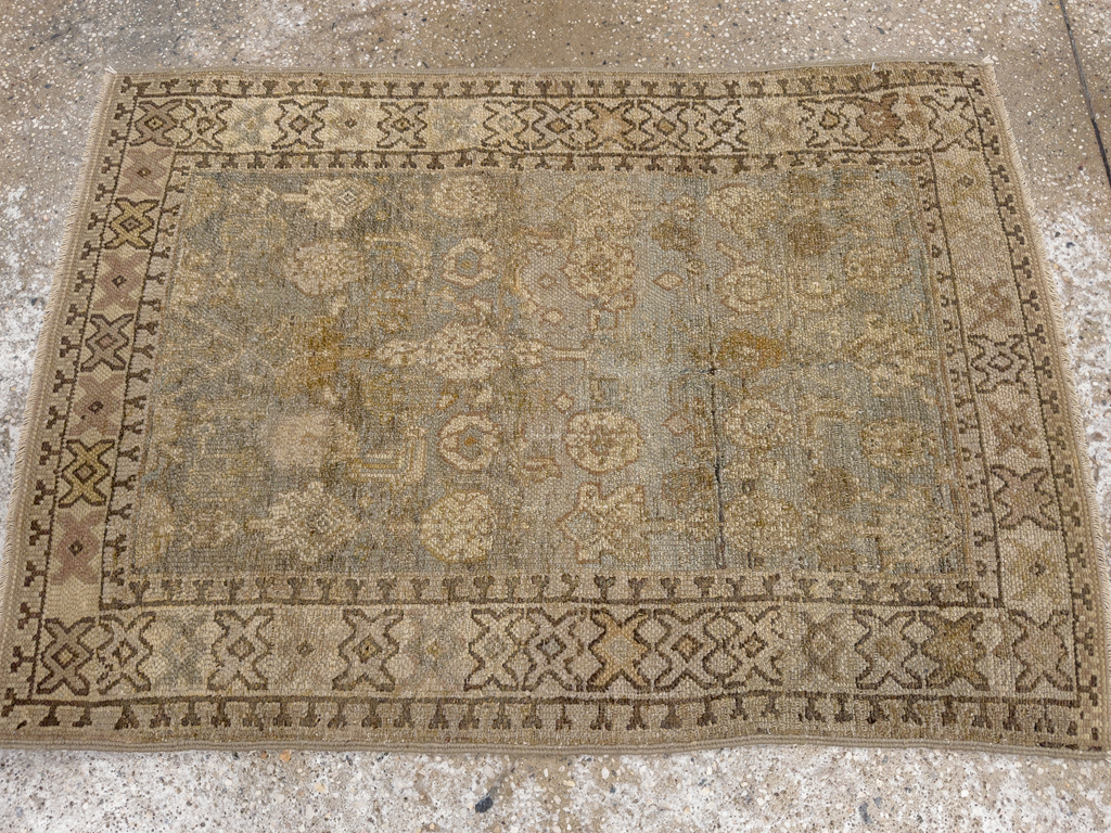 Antique Persian Bibikabad Throw Rug, No.22969 - Staging