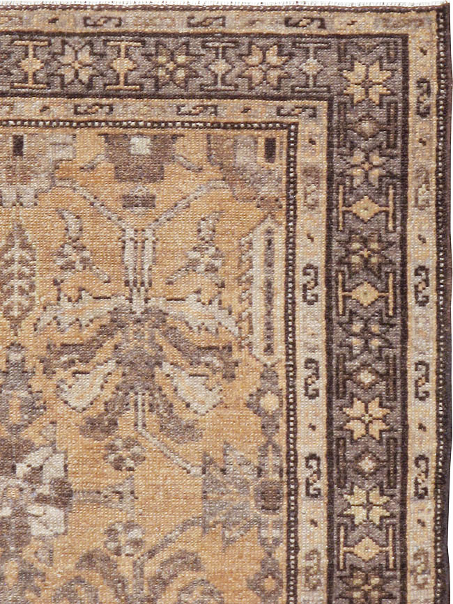 Vintage Persian Malayer Rug, No.22976 - Staging